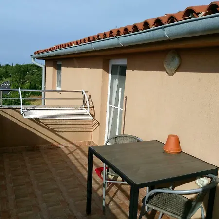 Milla Apartment Premantura