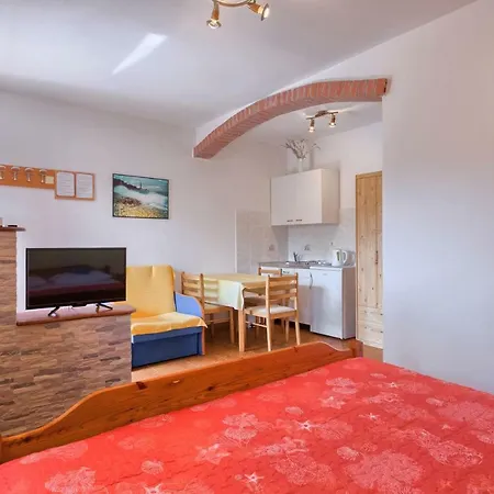 Apartment Milla *